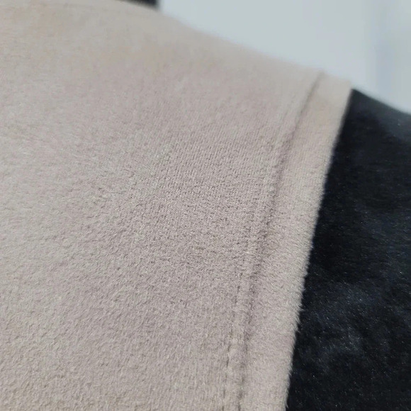 New Directions Weekend Vest Beige Faux Suede Fringe Trim Size S Never Worn - Picture 3 of 11